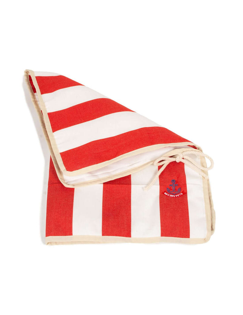 Farm Company Sailing Pet Collection Foldable Cushion Made in Italy White/Red 70x54cm - اكسسوارات الكلاب - Zue For Pet Supplies Co.